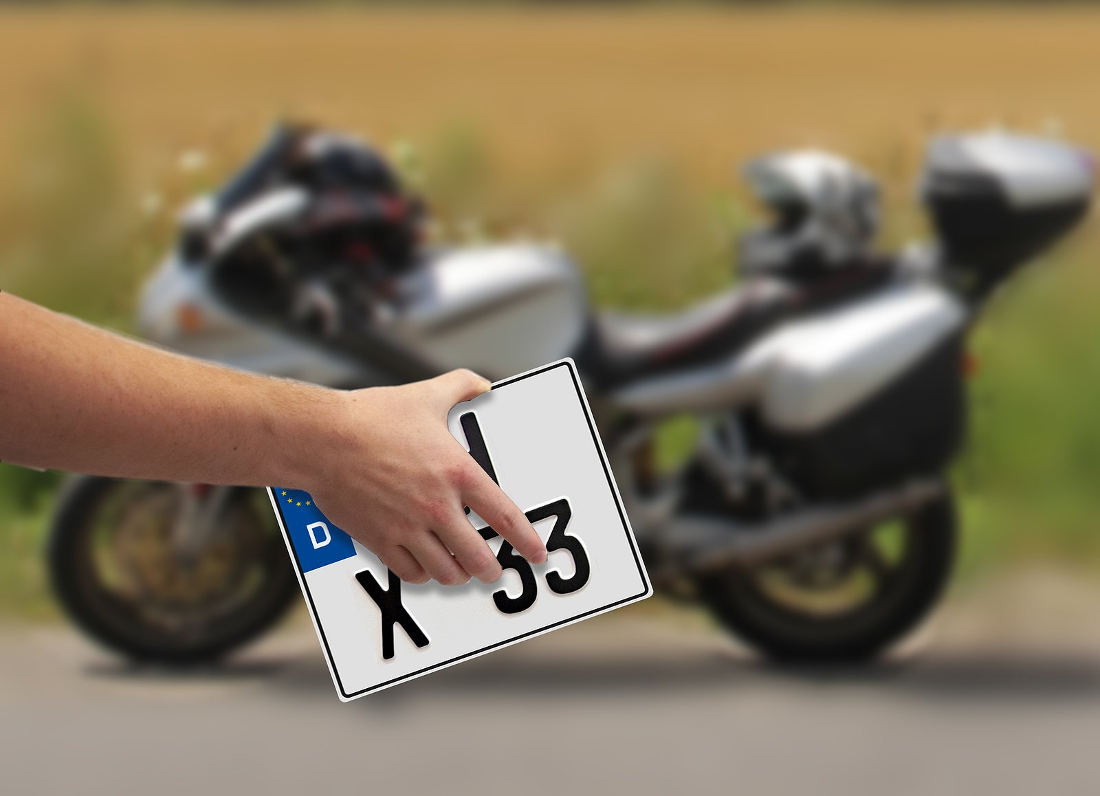 Motorrad-Kennzeichen für Hannover bestellen - Wunschkennzeichenversand